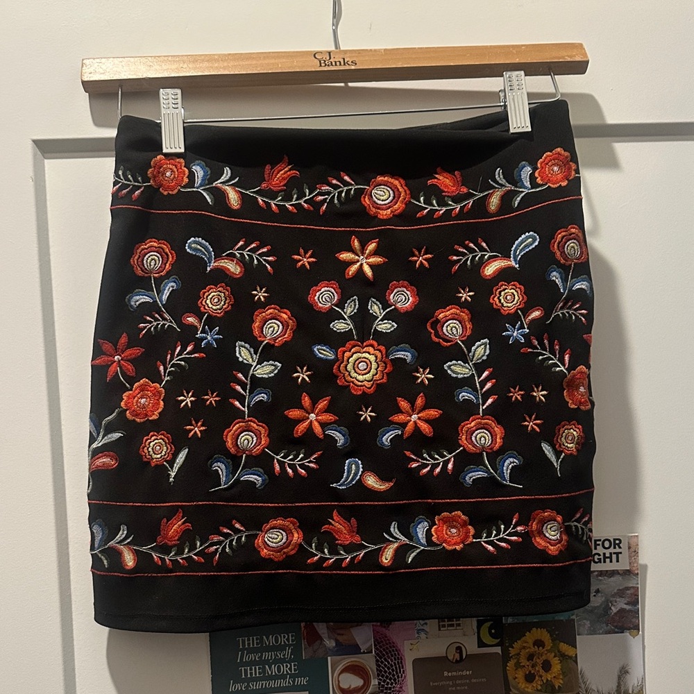 Forever 21 Black Mini Skirt with Vibrant Embroidery